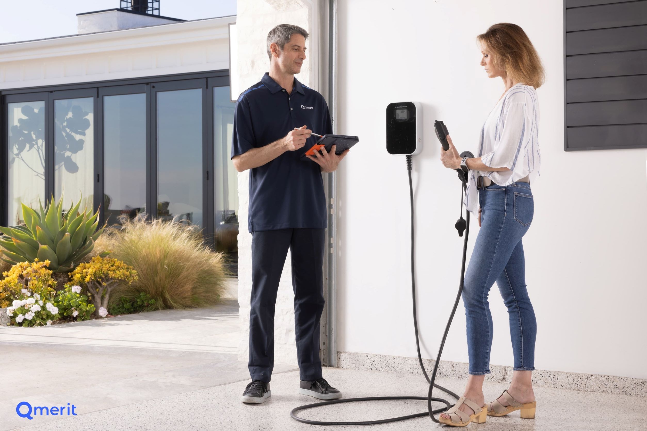 NAPA will offer offer Qmerit's EV charging installation services to buyers