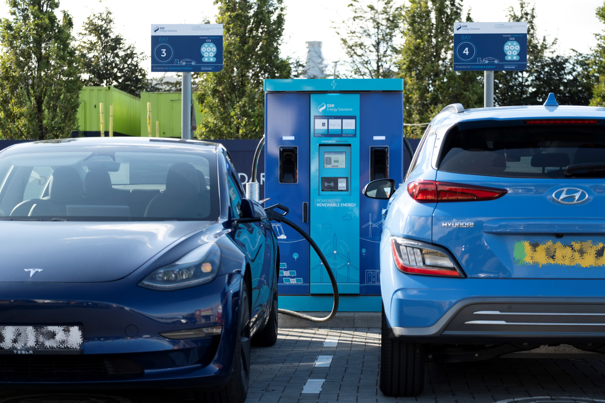 SSE says its initial partnership with Oxford and M7 will allow two million EV charges annually at retail sites