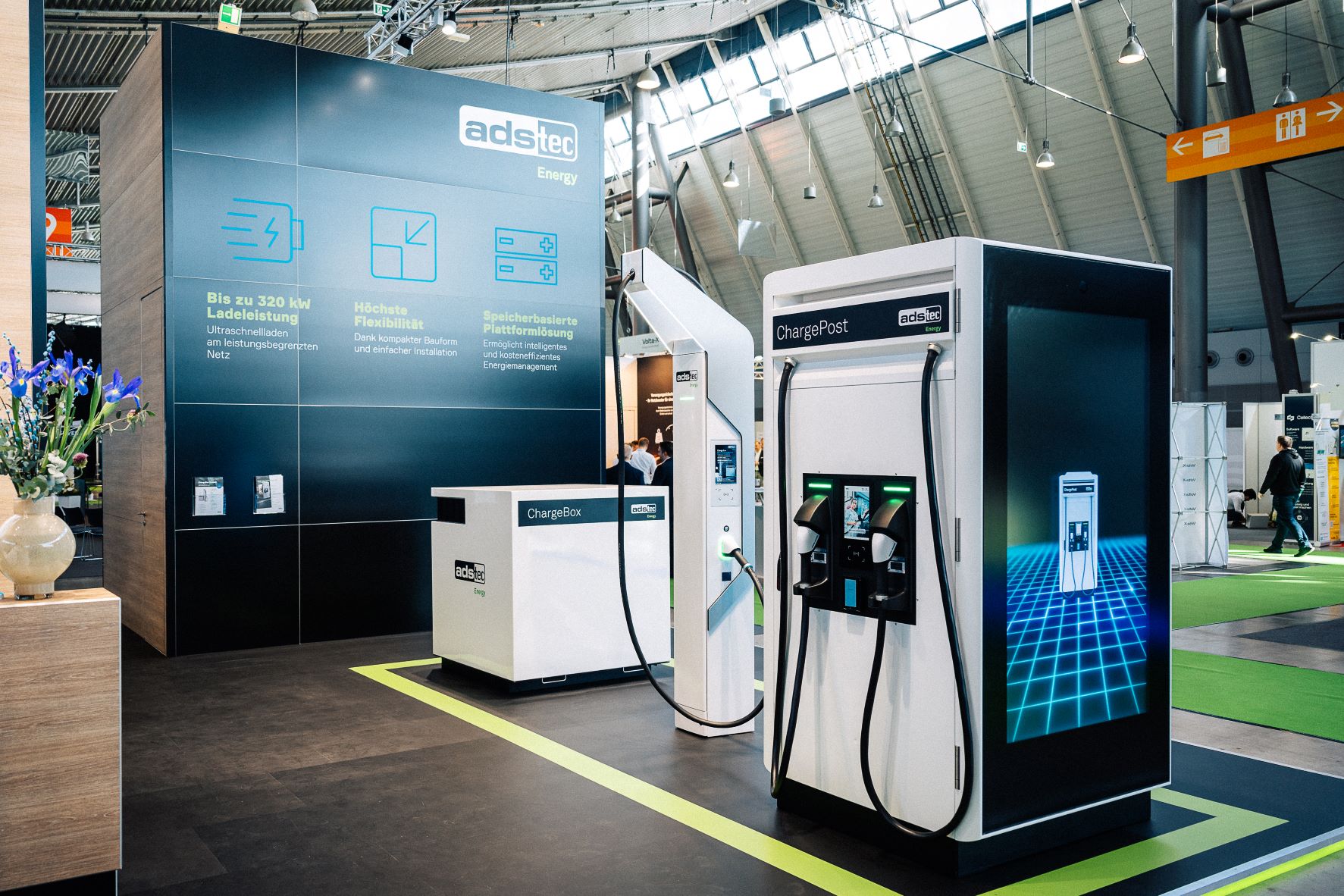 Ads-Tec presented its ChargePost, its ultra-fast charging solution to the public for the first time at Volta-X
