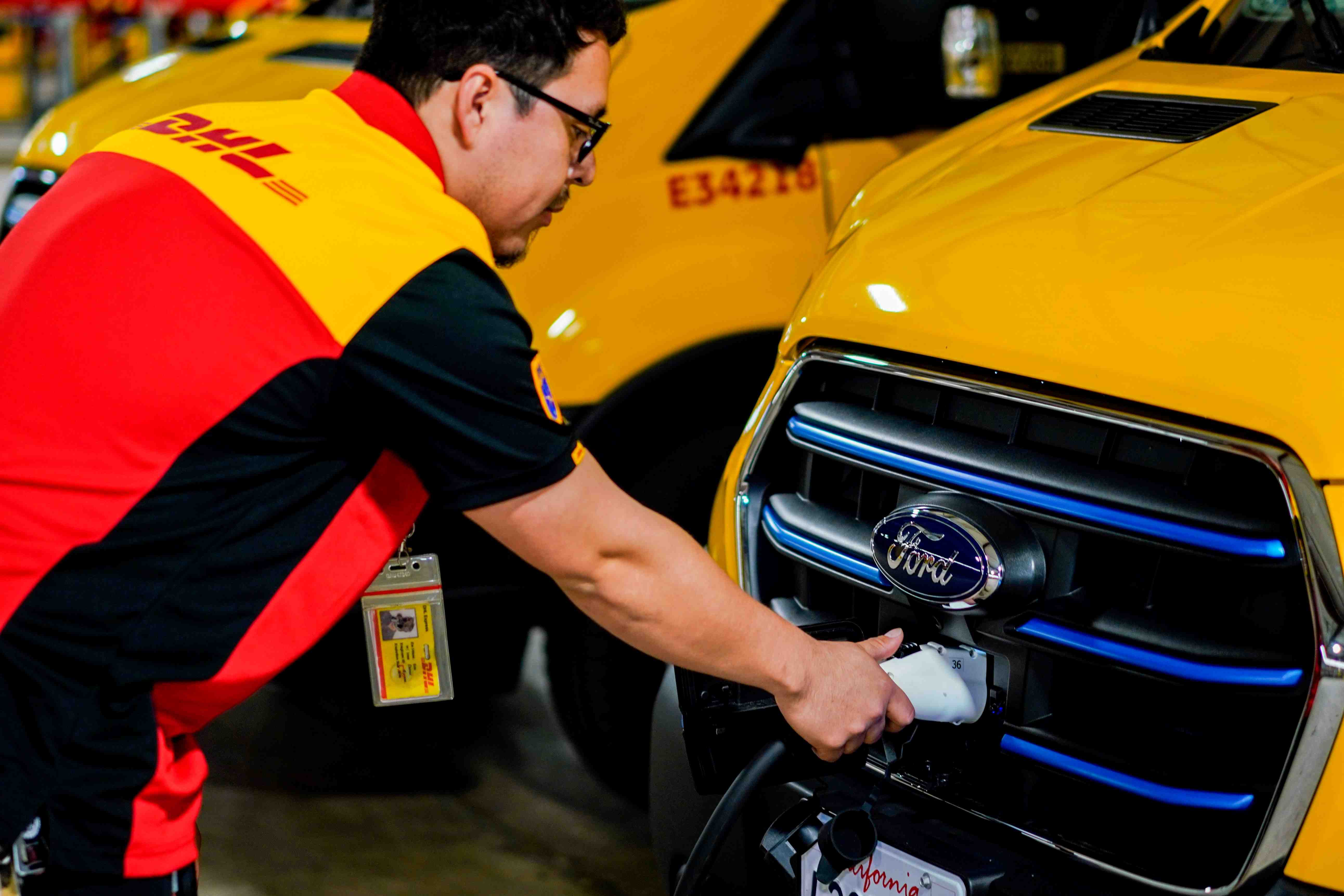 The Ultimate Dhl Drop Off In San Diego A Guide To Convenience - ua3j72k