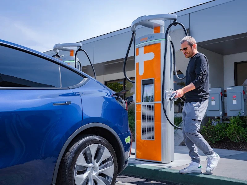 Drivers across North America and Europe have on-the-go access to more than 750,000 charging ports on the ChargePoint network. Photo: ChargePoint