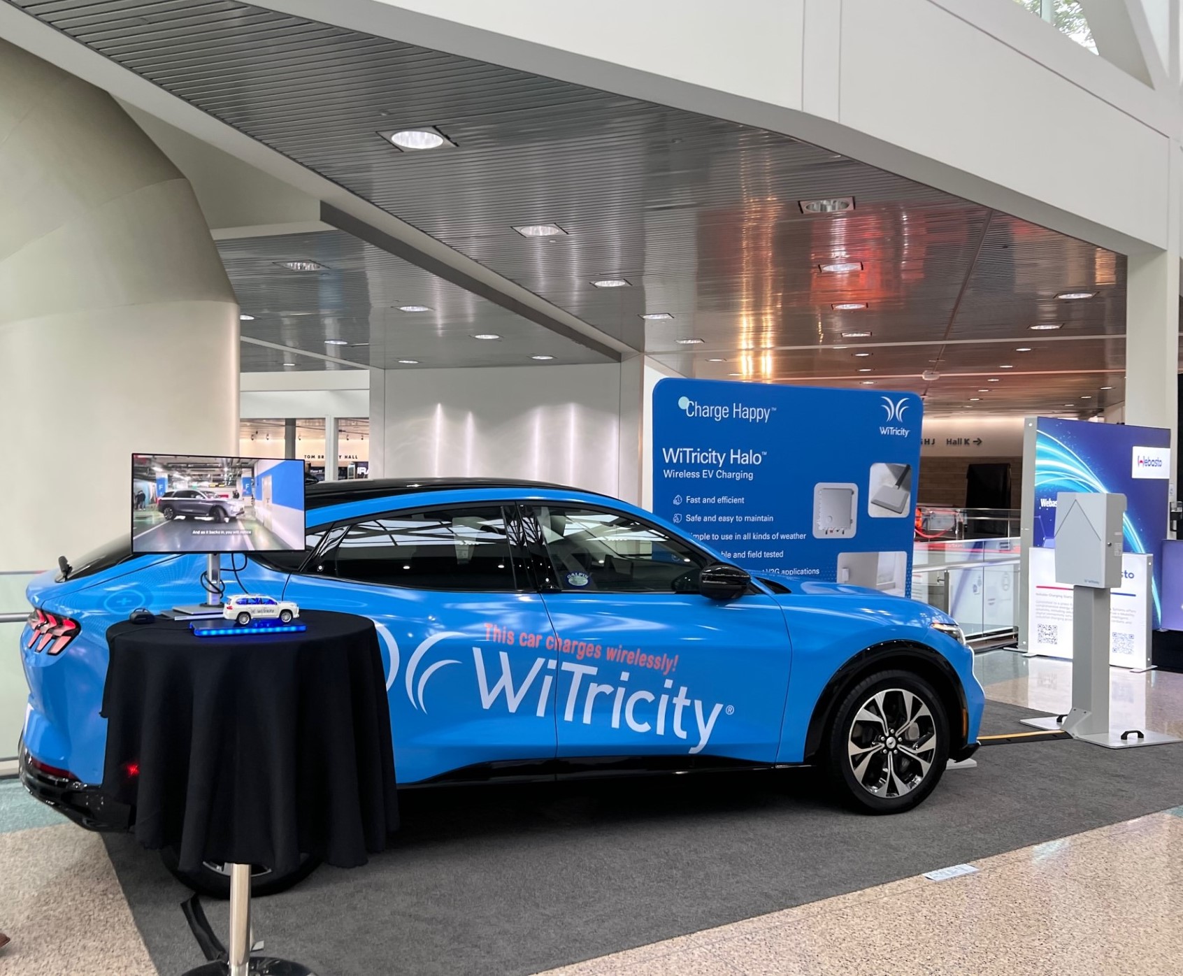 WiTricity’s wireless EV charging technology was on show at AutoMobility LA on 16 November. Photo: WiTricity
