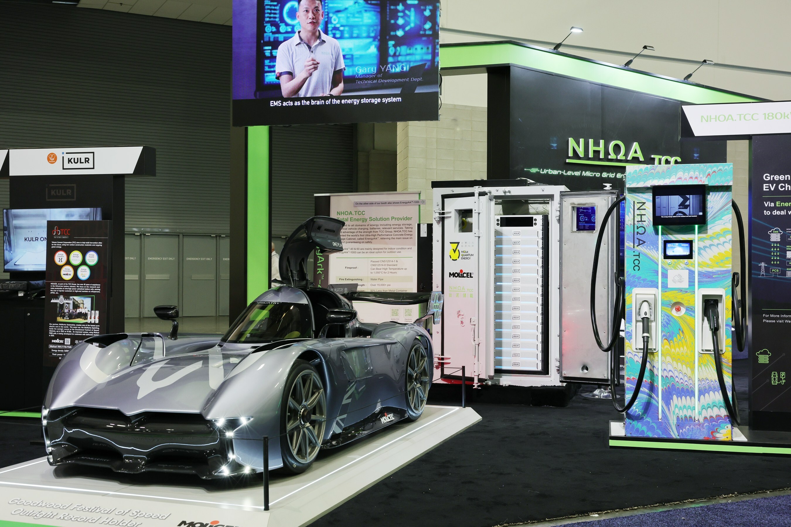 NHOA.TCC made its debut at CES 2024, showcasing the remarkable Energy Storage with EV Charging Station and Stable Power Grid Structure, based on the novel fireproof and fire extinguishing EnergyArk, and displaying the McMurtry Spéirling electric racing car, powered by Molicel's ultra-high-power lithium battery. Photo: NHOA.TCC