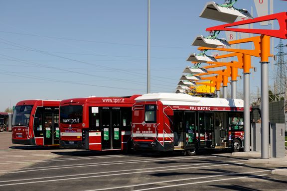 At its new Bologna depot, TPER will charge 20 electric buses with five single-output Kempower Satellites and 20 Kempower Pantographs. Photo: Kempower