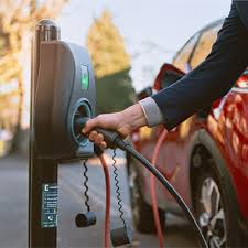 Connected Kerb’s initiative aims to address the high-cost barrier for EV adoption, especially for those without home charging. Photo: Connected Kerb