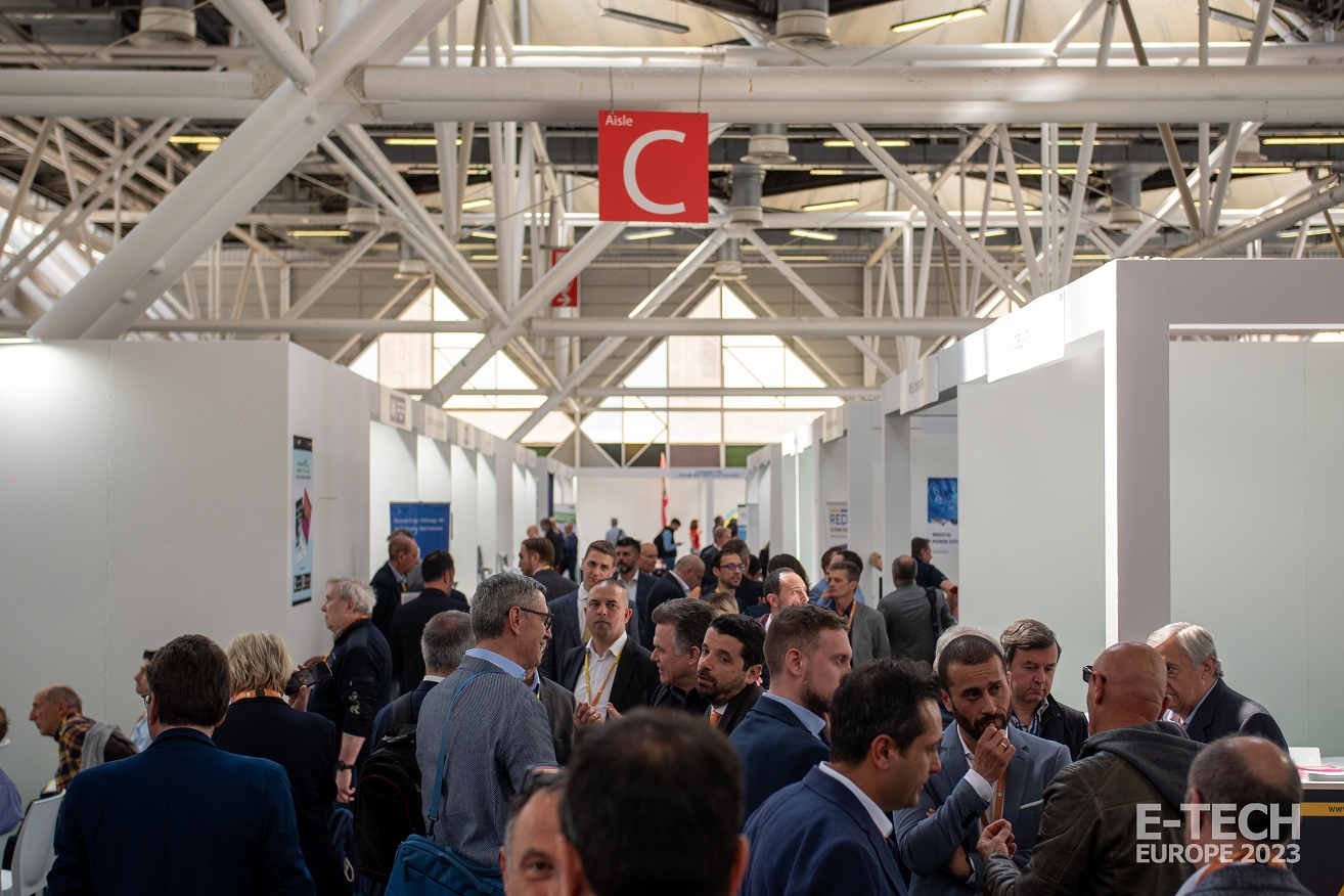 The event attracted more than 260 exhibitors from 20 European and non-European countries
